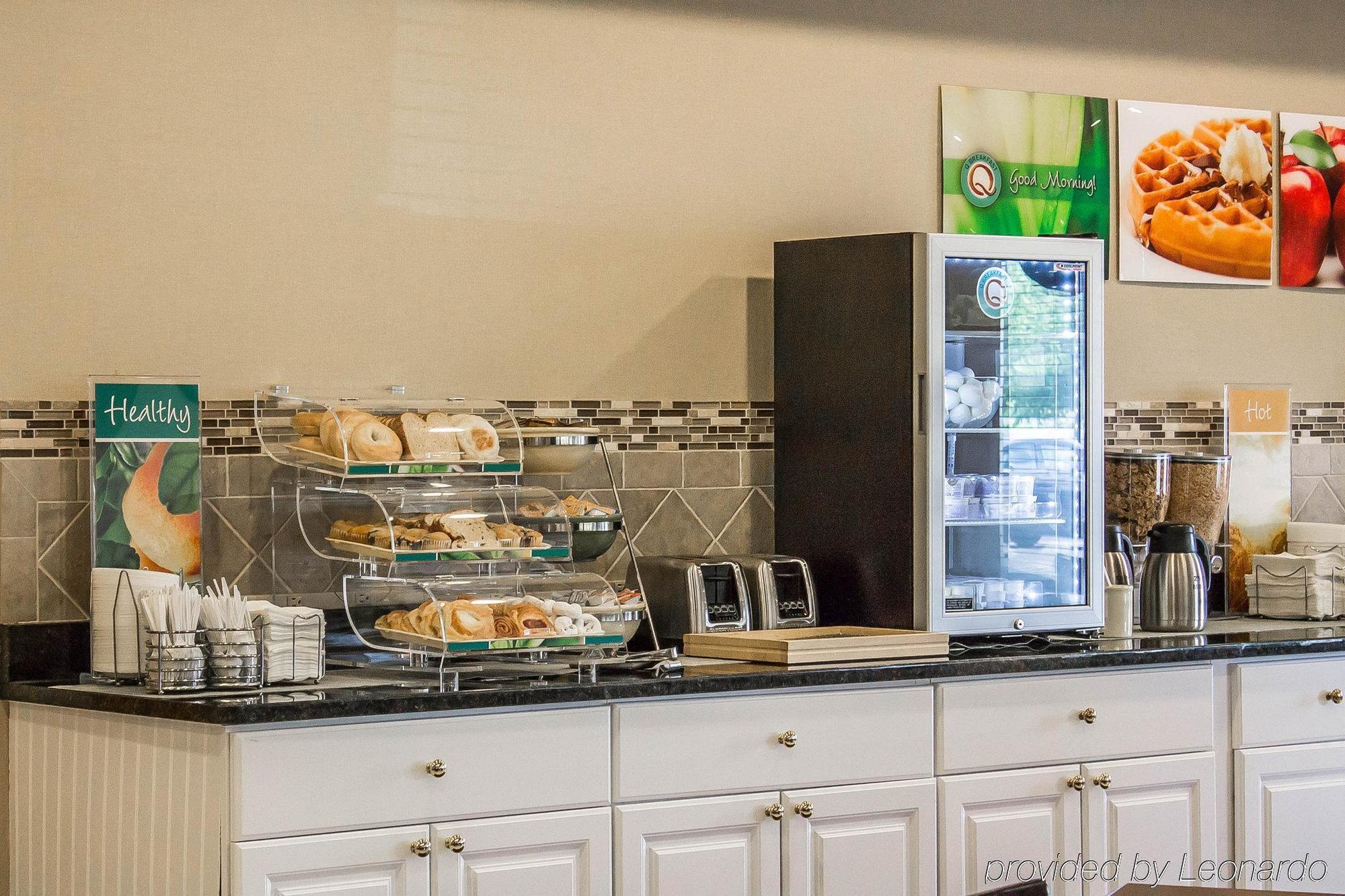 Quality Inn & Suites Bellville - Mansfield Buitenkant foto