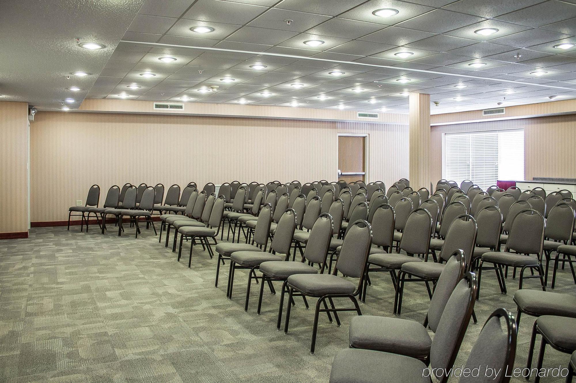 Quality Inn & Suites Bellville - Mansfield Buitenkant foto
